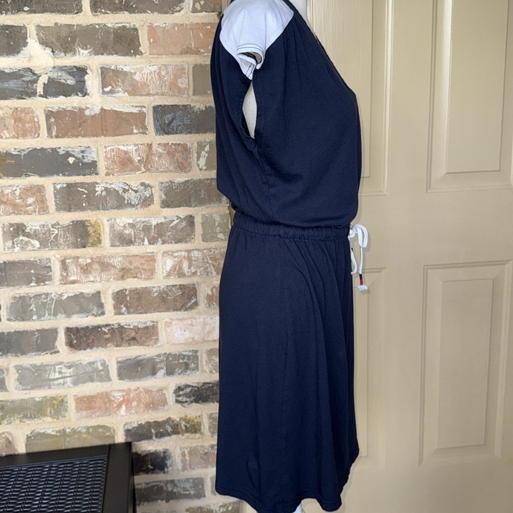 Nautica Navy Blue & White V-Neck Drawstring Waist Casual Dress - Size Medium - Picture 10 of 13